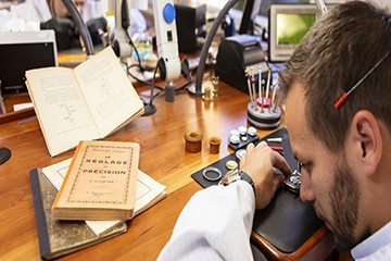 黑龙江劳力士手表机芯售后洗油